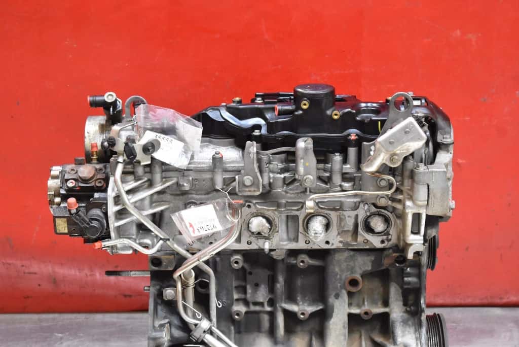 Moteur M9R 814 vue 6