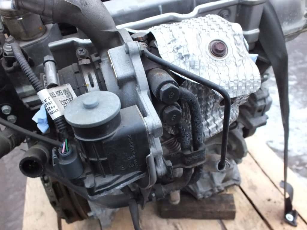 Moteur G4FJ vue 5