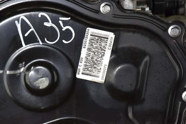 Moteur M9R 830 vue 6