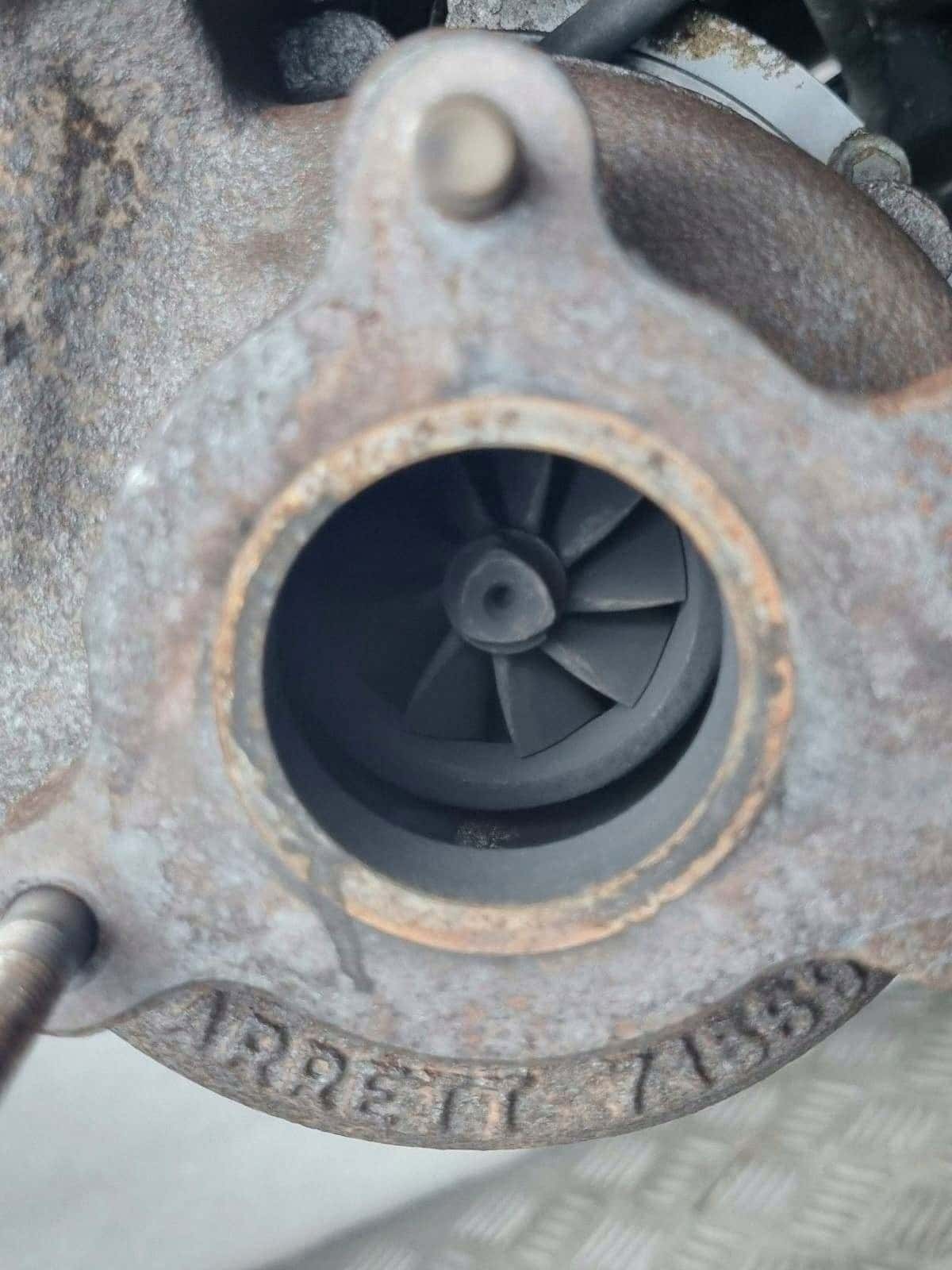 Moteur G9T 742 vue 7