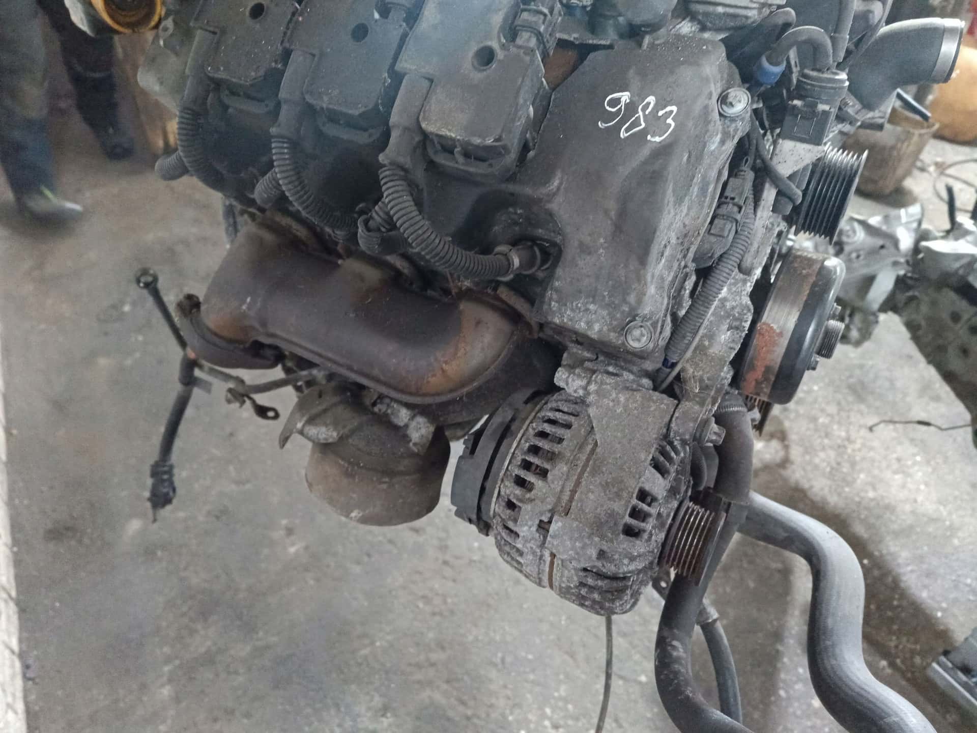 Moteur M 112.913 vue 3