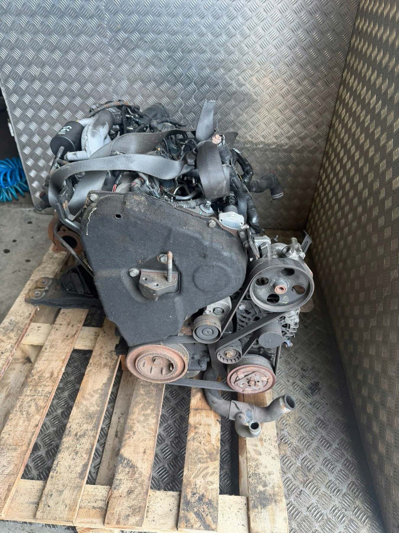 Moteur D 4192 T3 vue 7