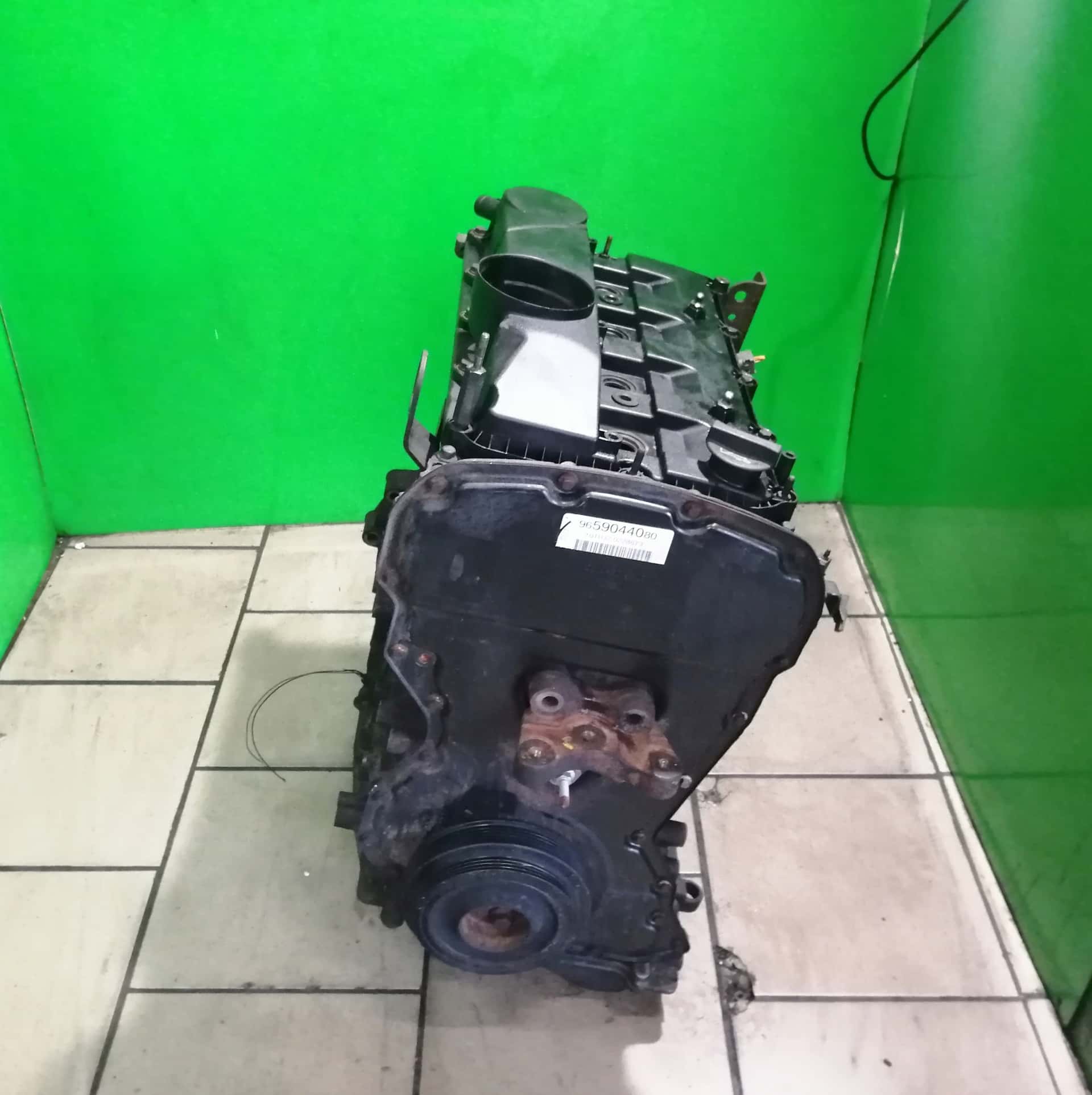 Moteur 4HV (P22DTE) vue 2