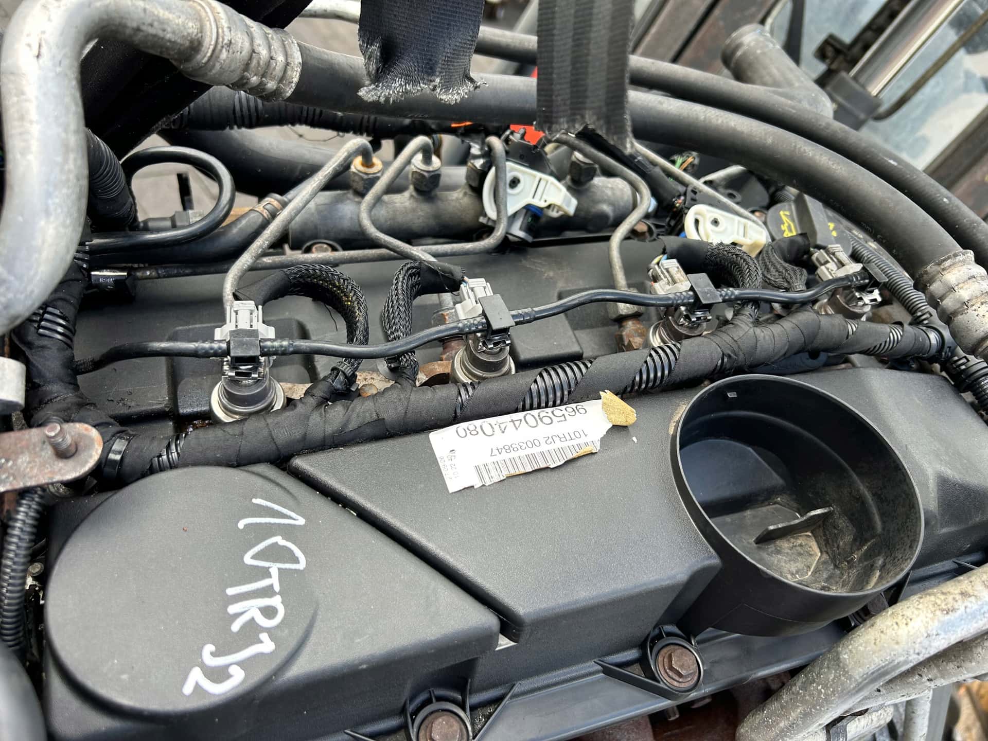 Moteur 4HV (P22DTE) vue 3
