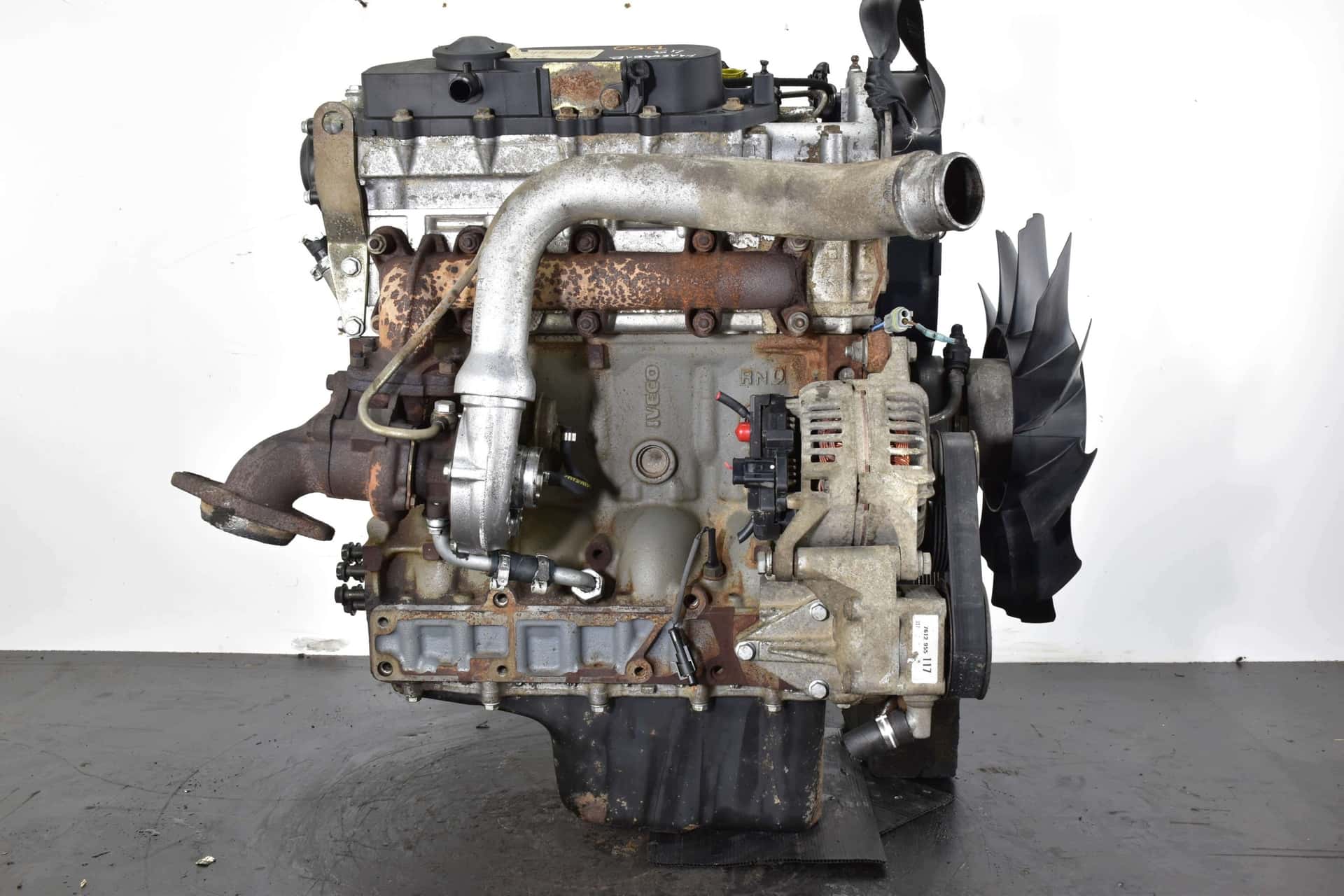 Moteur F1AE0481B vue 12