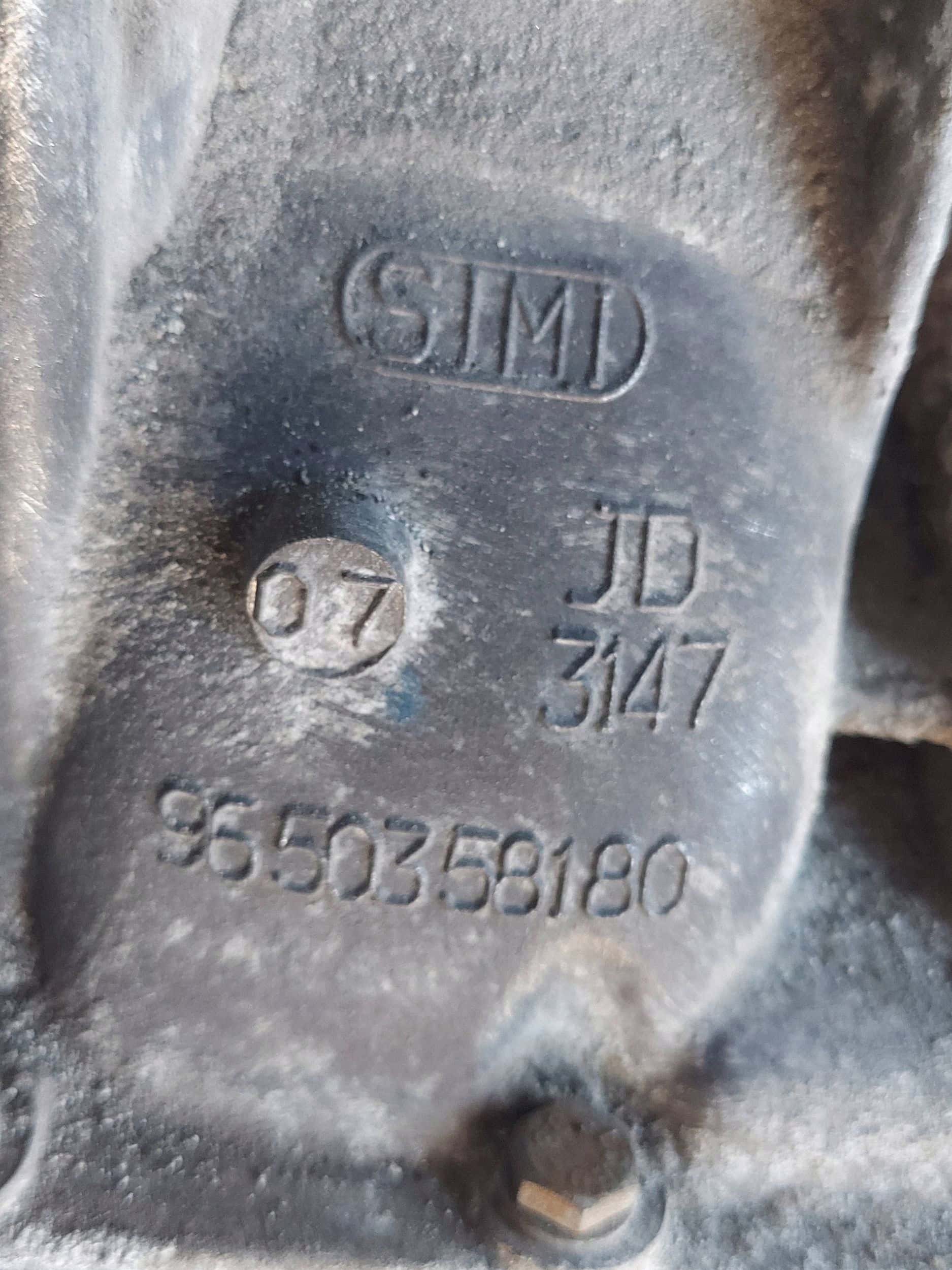 Moteur KFU (ET3J4) vue 5
