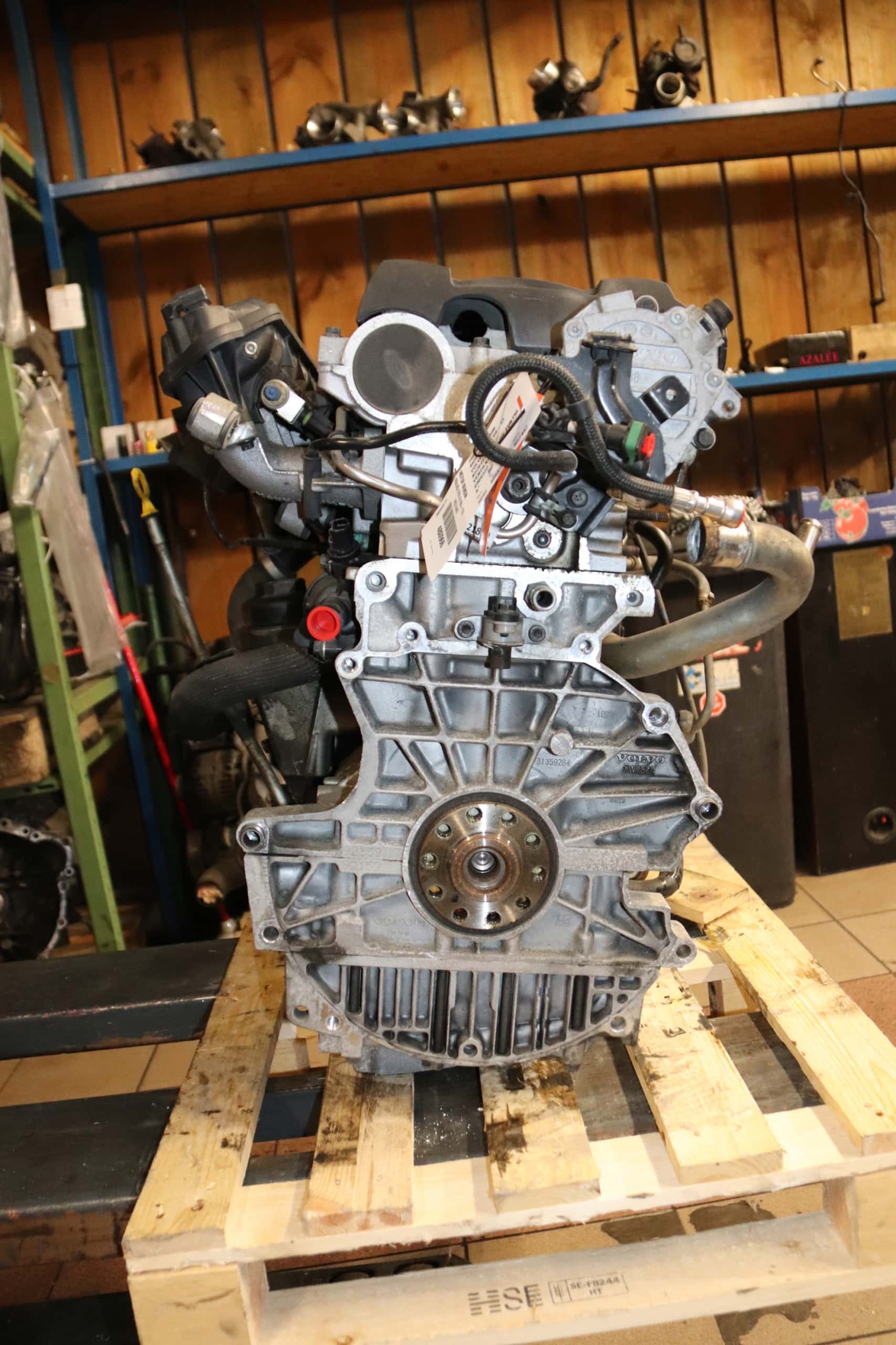 Moteur B 5204 T9 vue 2