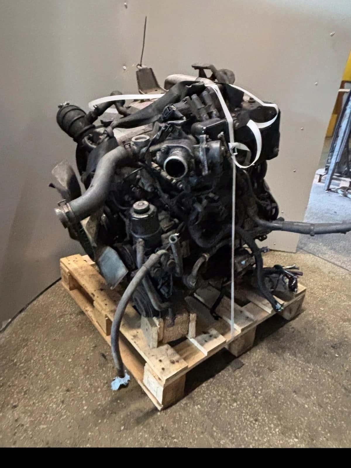 Moteur 4M41 vue 8
