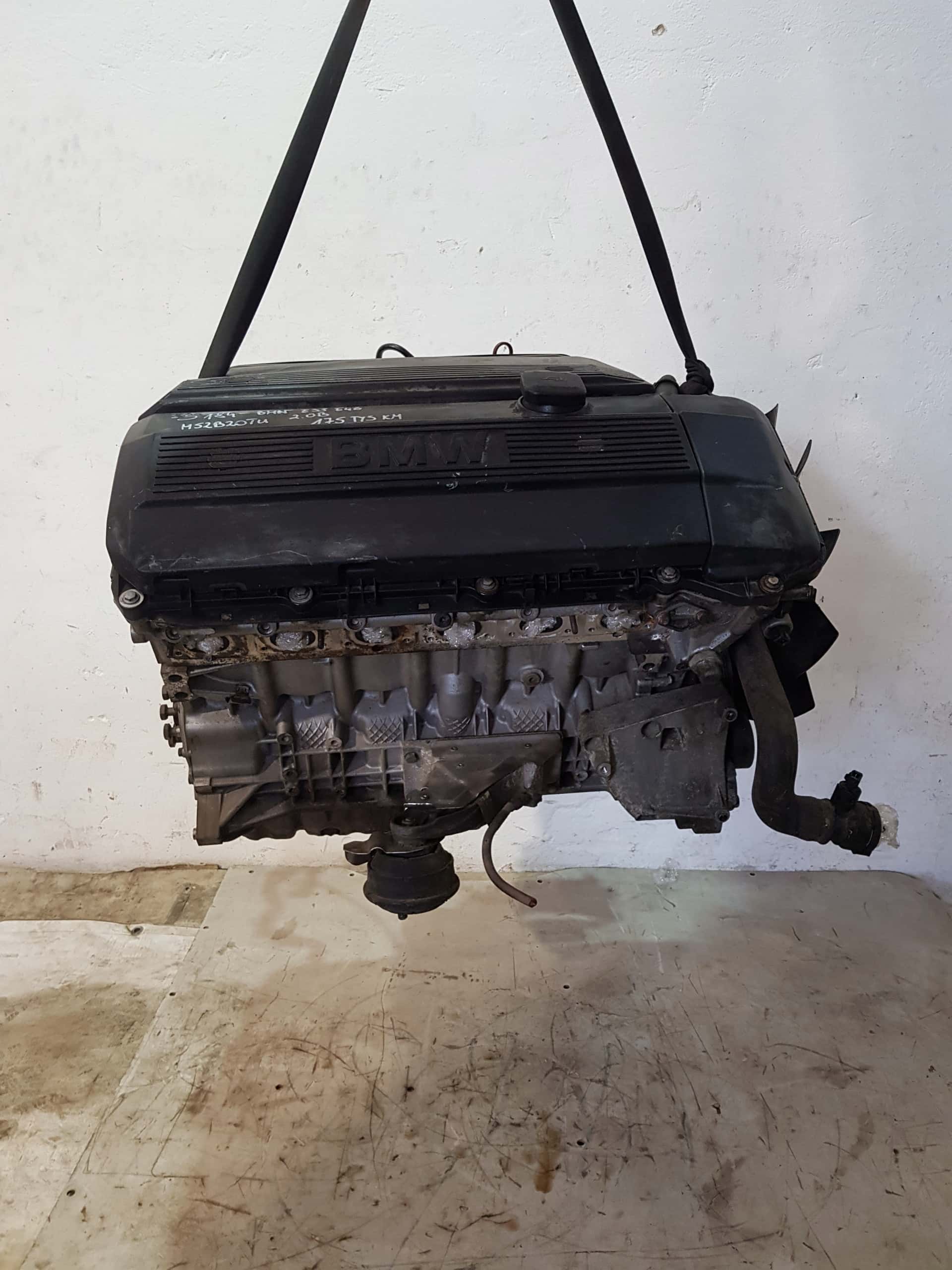Moteur M52 B20 (206S4) vue 4