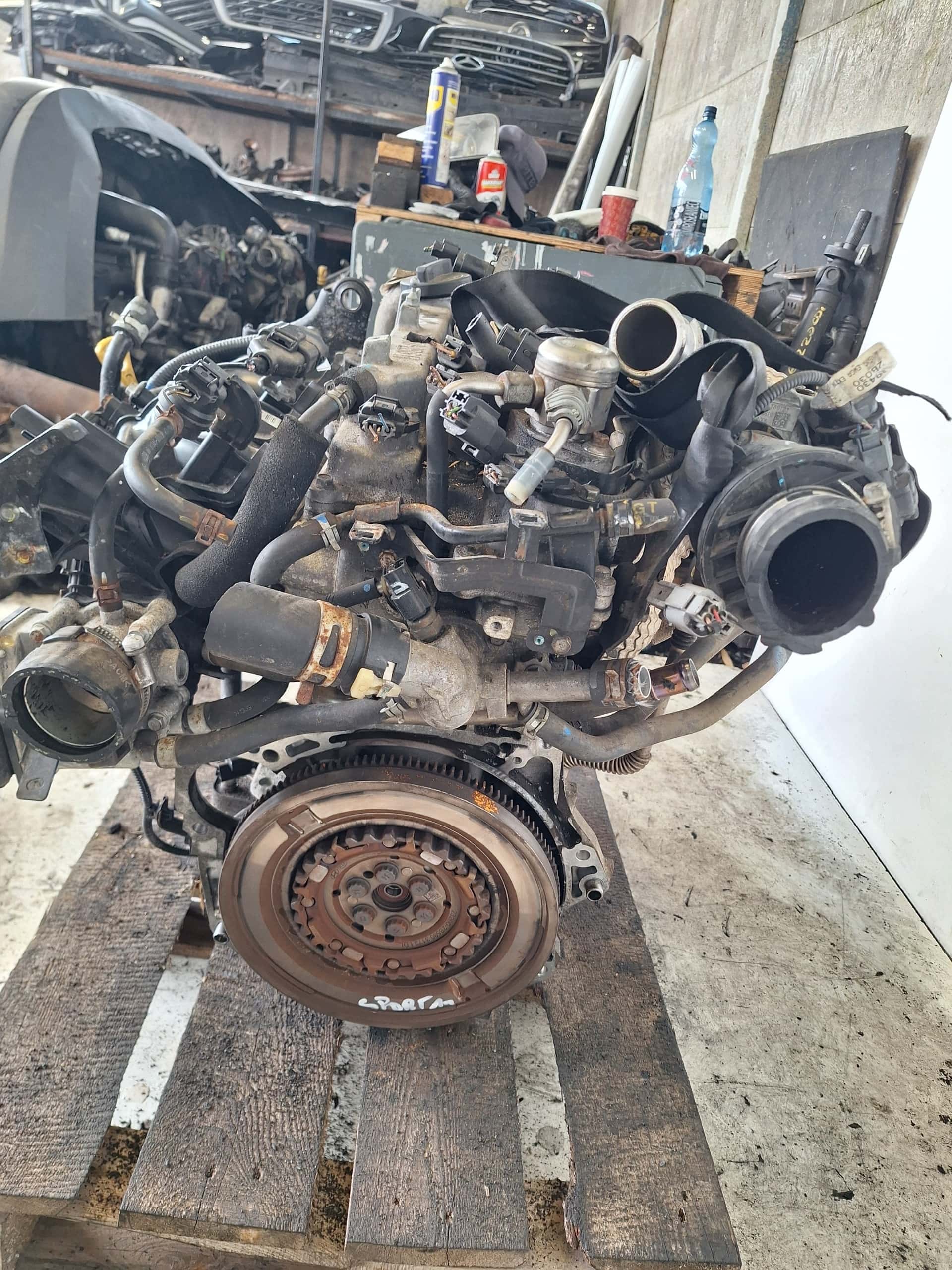 Moteur G4FJ vue 5