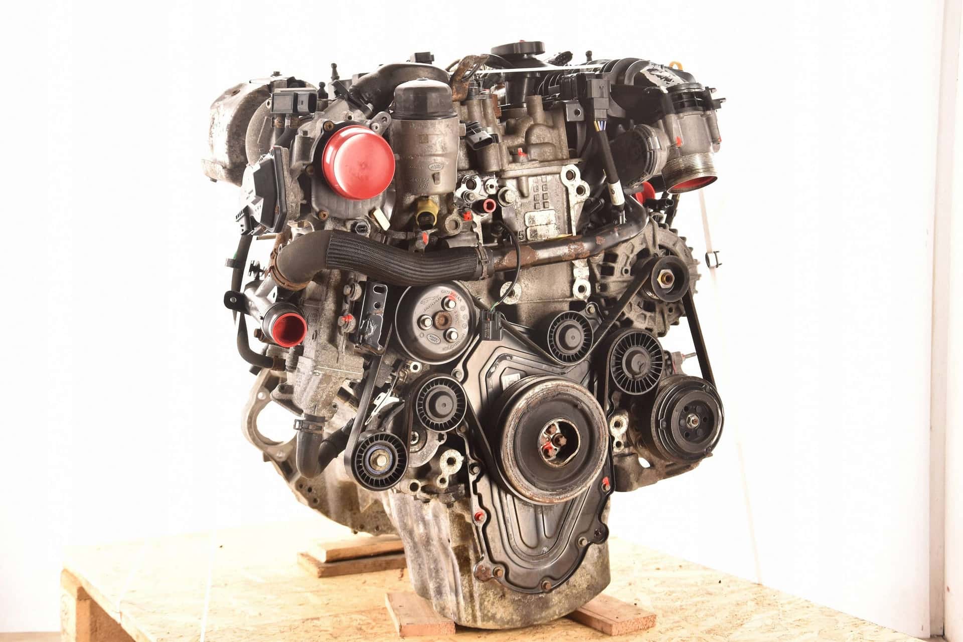 Moteur 204DTH(AJ20D4) vue 4
