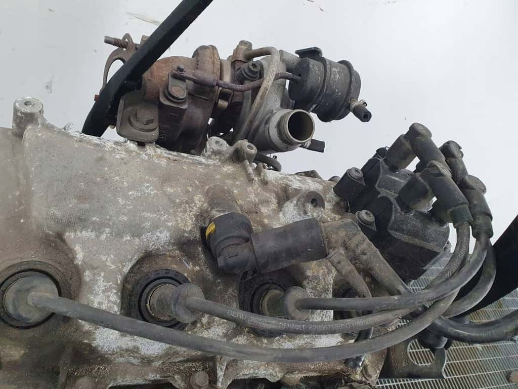 Moteur D4F 786 vue 2