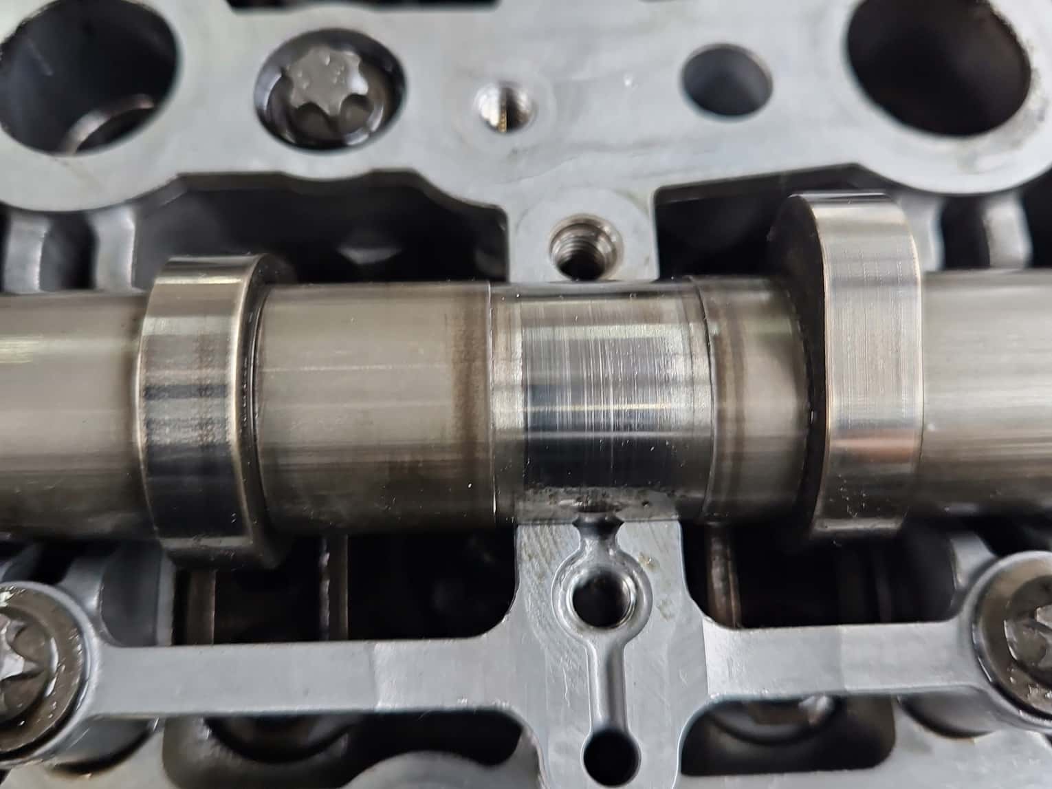 Moteur N47 D20 D vue 4