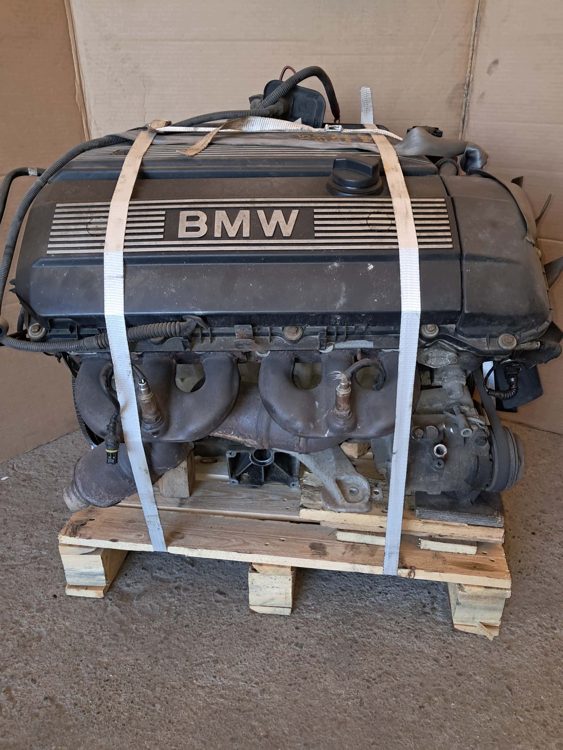 Moteur M54 B30 (306S3) vue 6