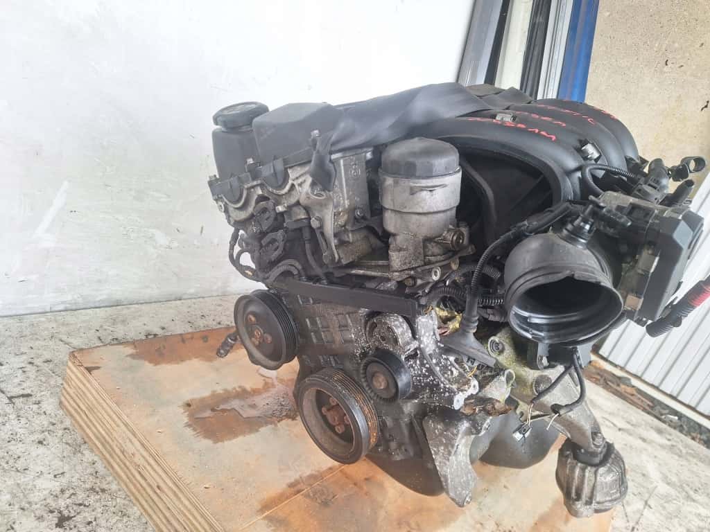 Moteur N45 B16 A vue 2