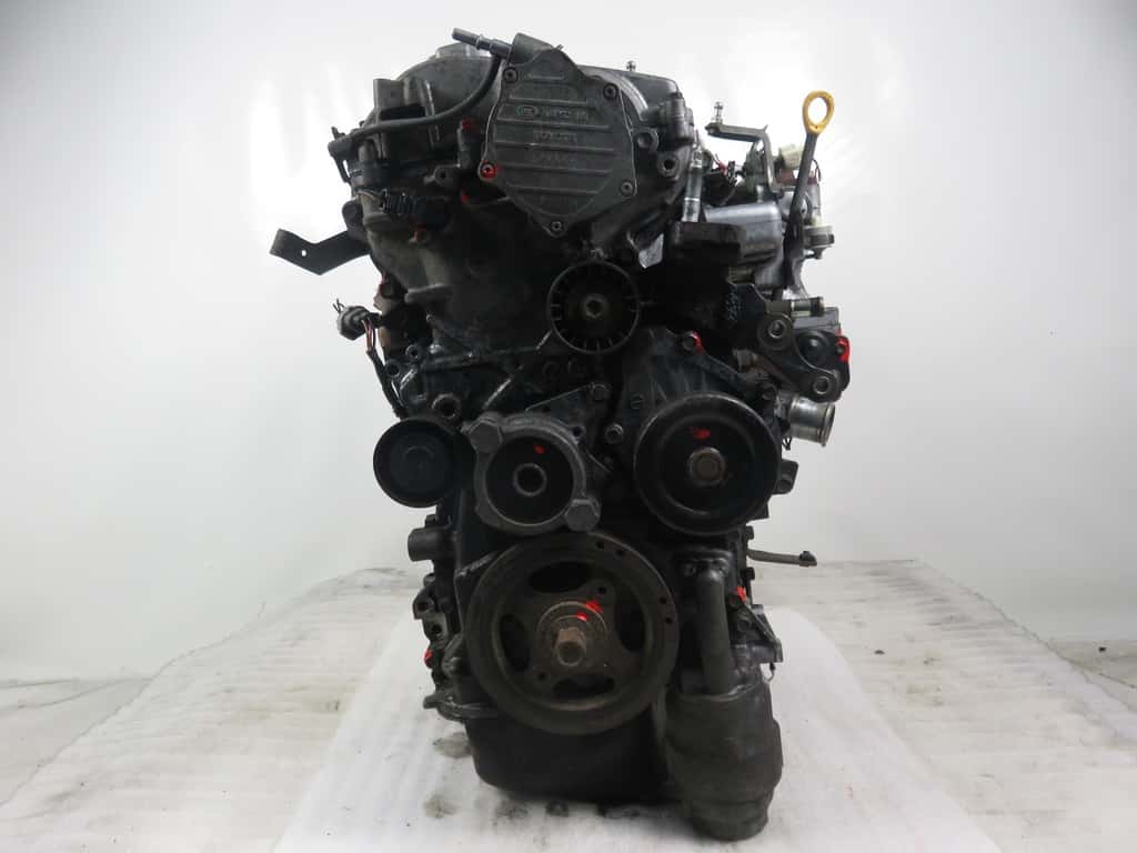 Moteur 2AD-FTV vue 3