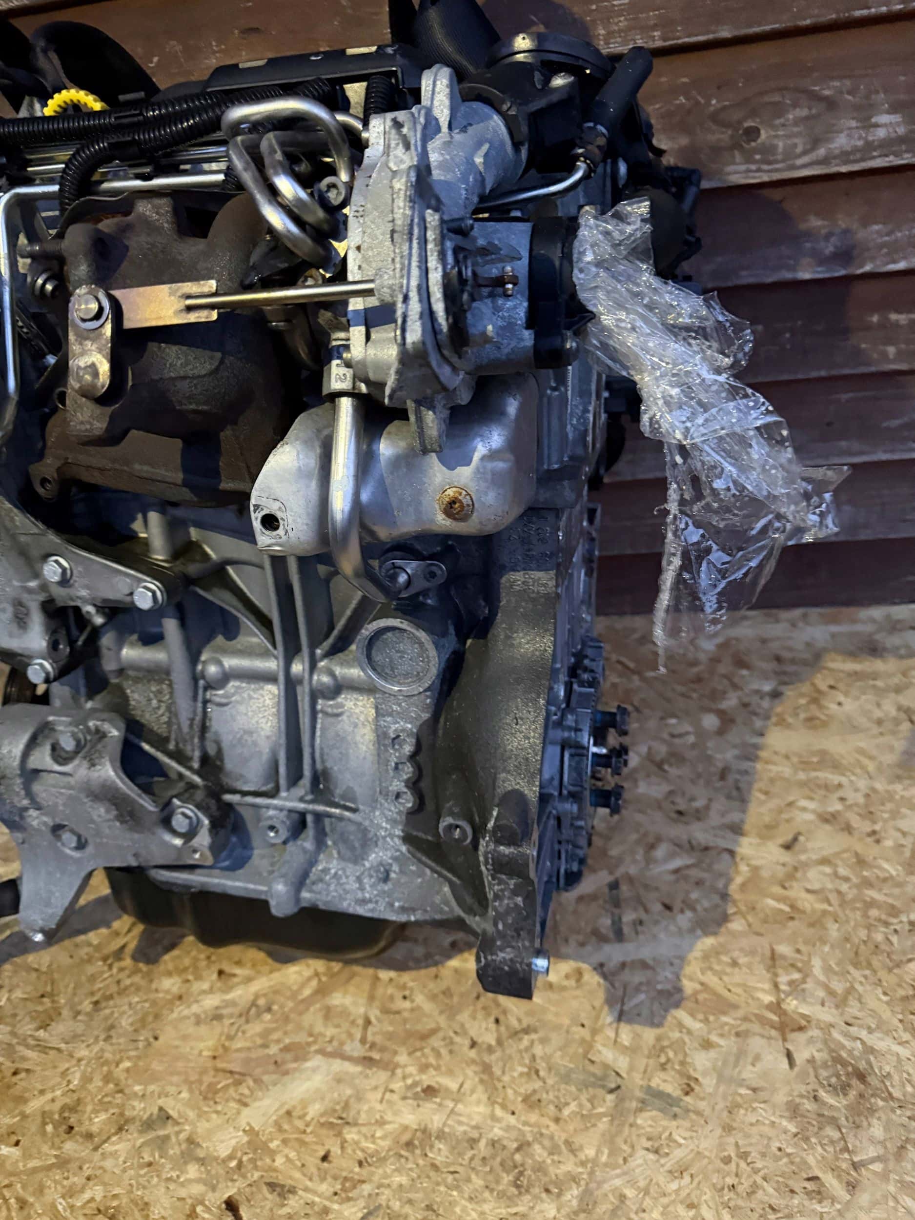 Moteur CBZA vue 13