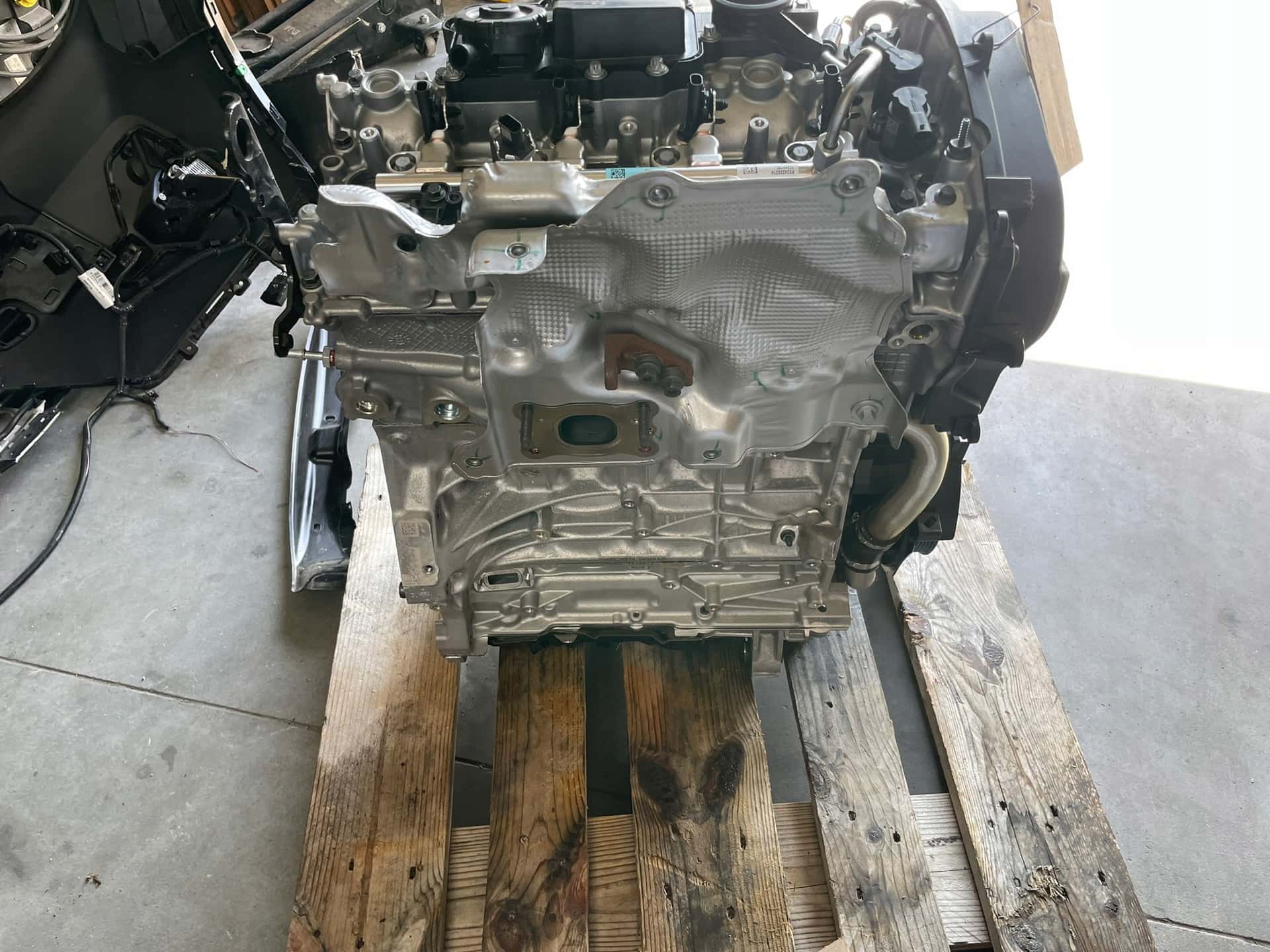Moteur B 4204 T11 vue 2