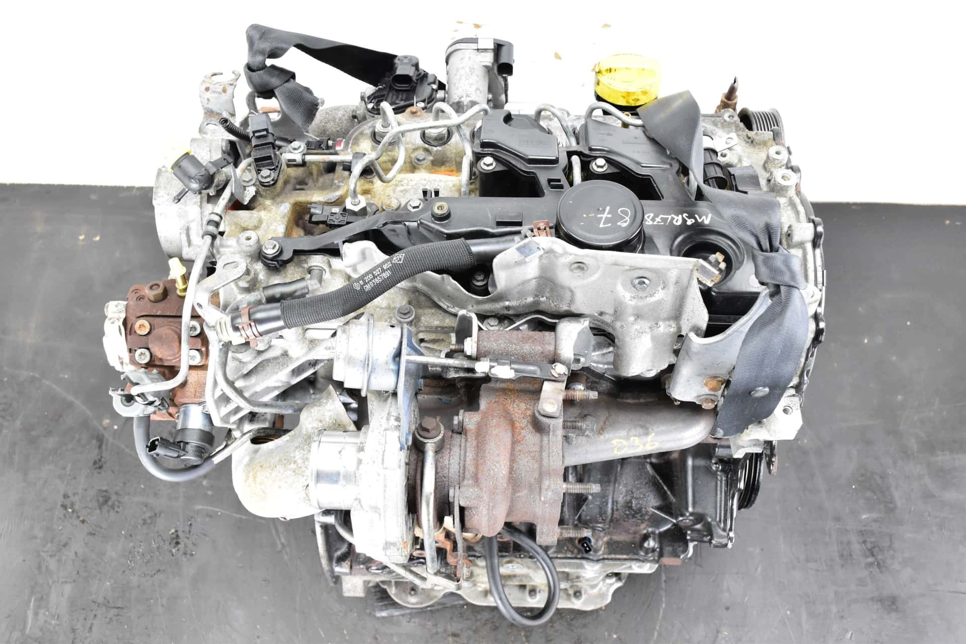 Moteur M9R 782 vue 7