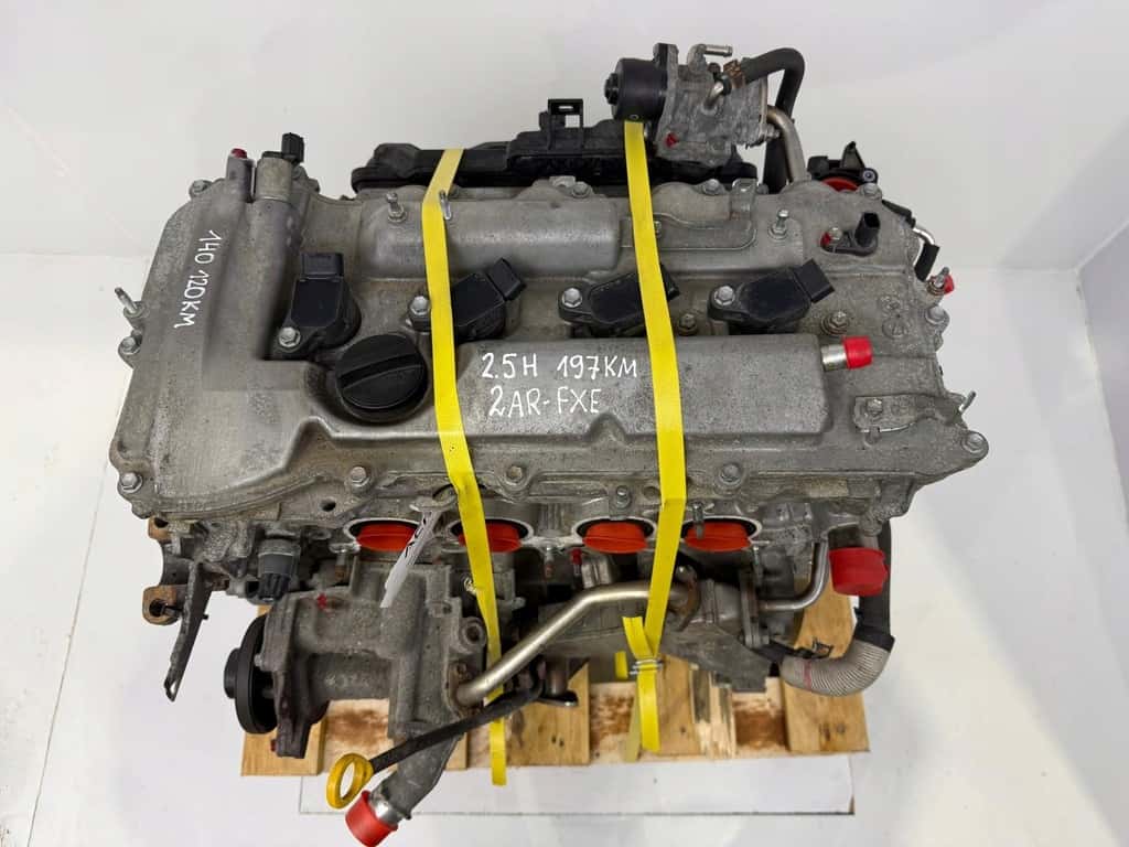 Moteur 2AR-FXE vue 2
