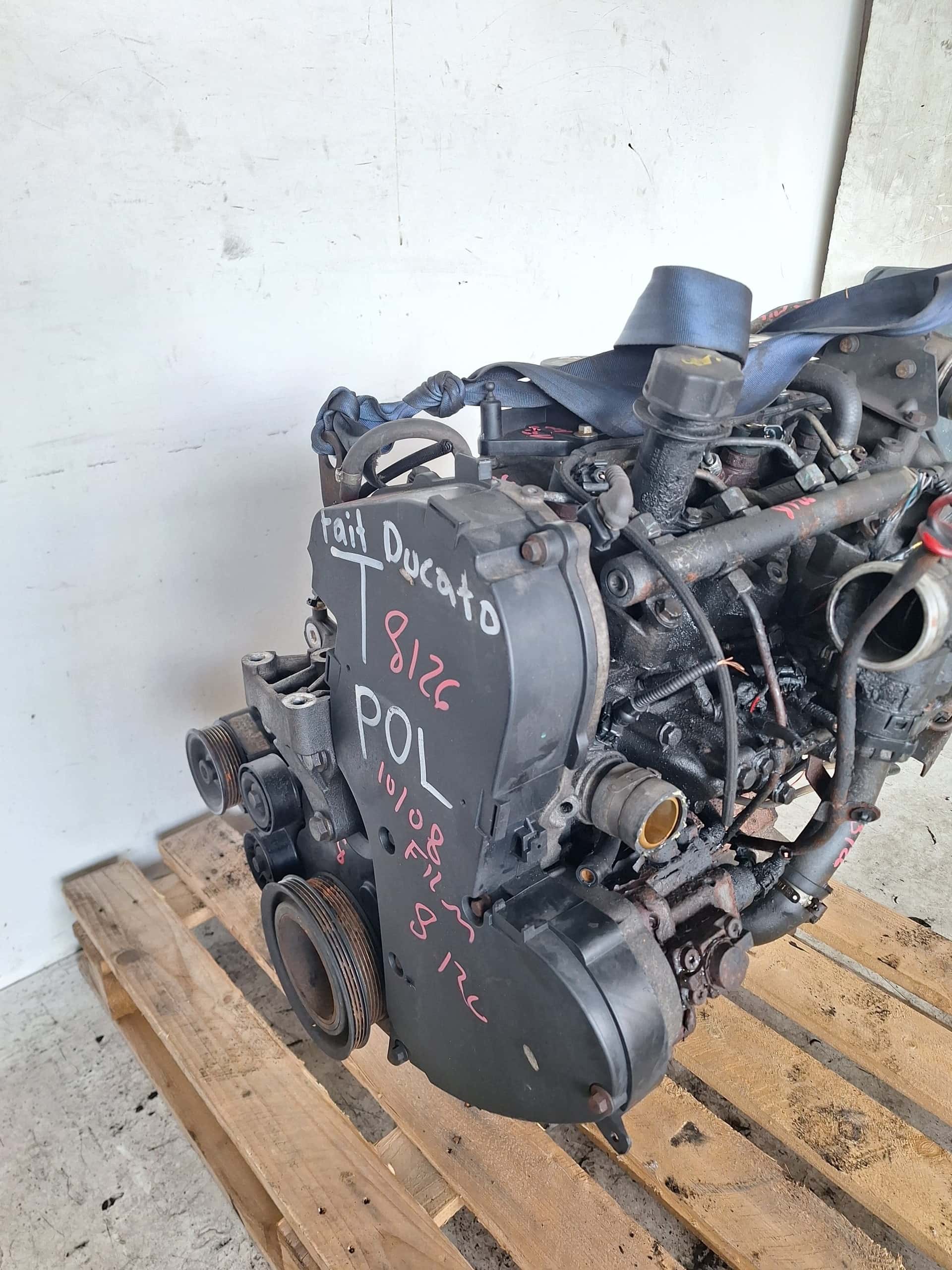Moteur F1AE0481D vue 9