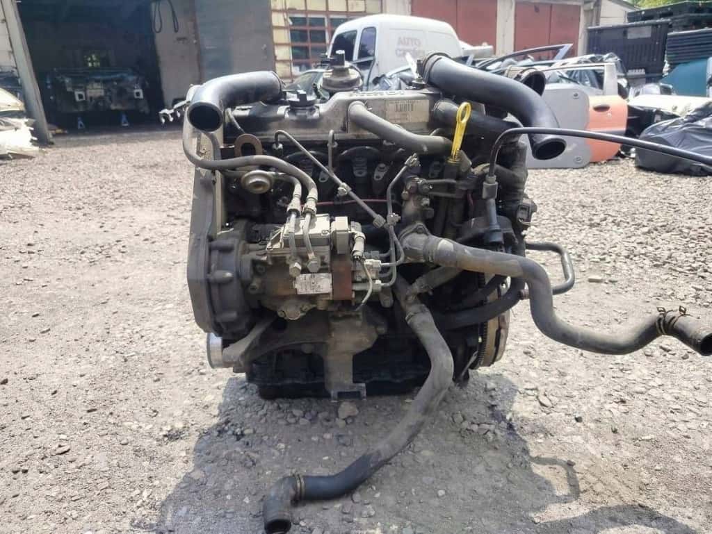 Moteur C9DB vue 2