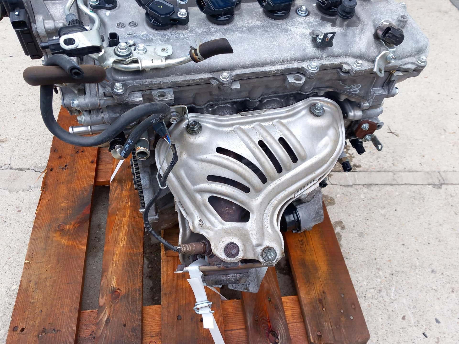 Moteur 2ZR-FAE vue 6