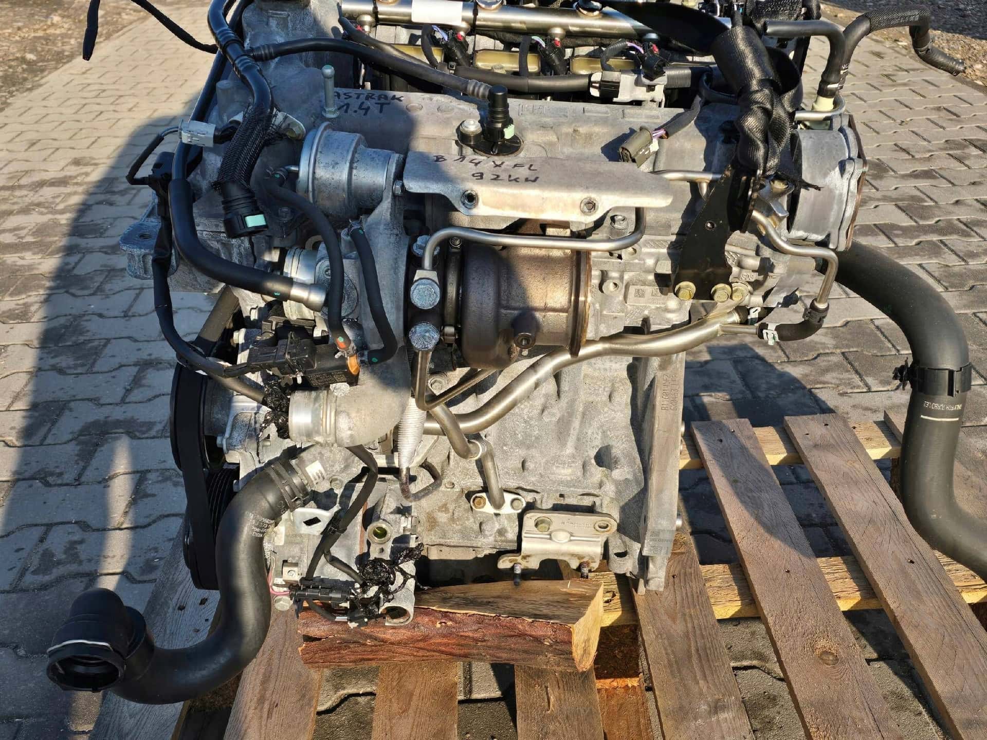 Moteur B 14 XFL vue 2
