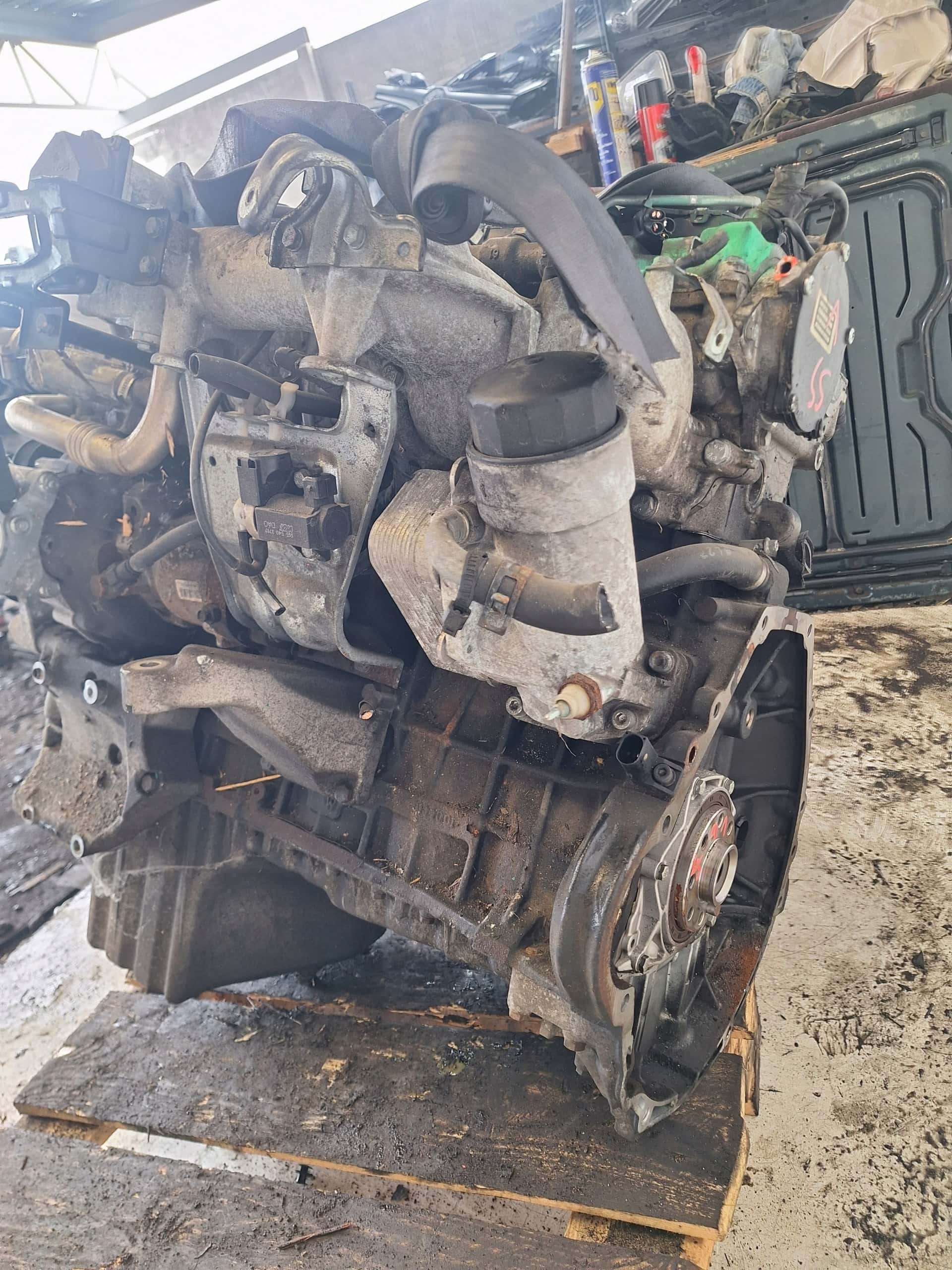 Moteur D27DTP vue 6