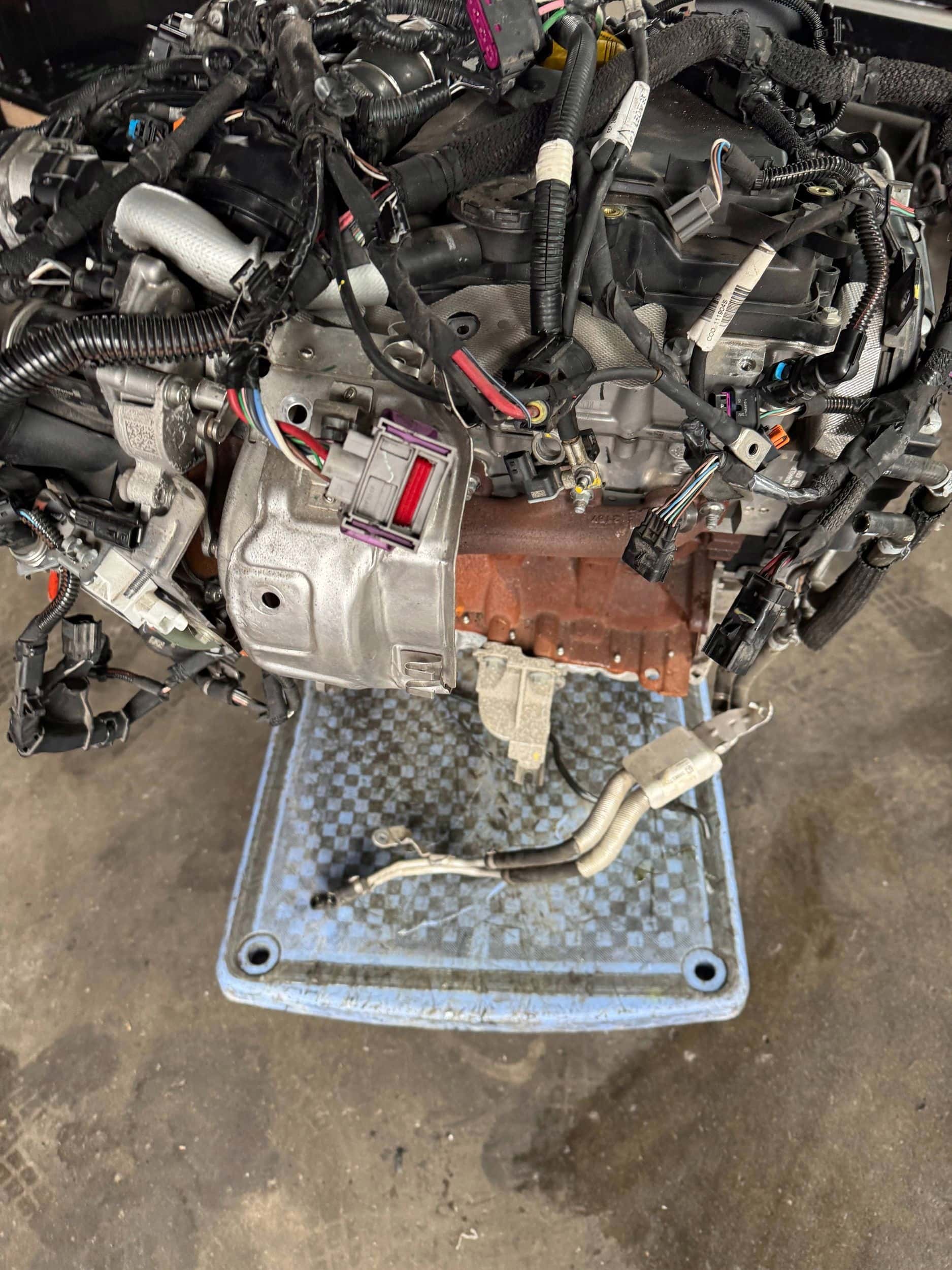 Moteur K9K 872 vue 3