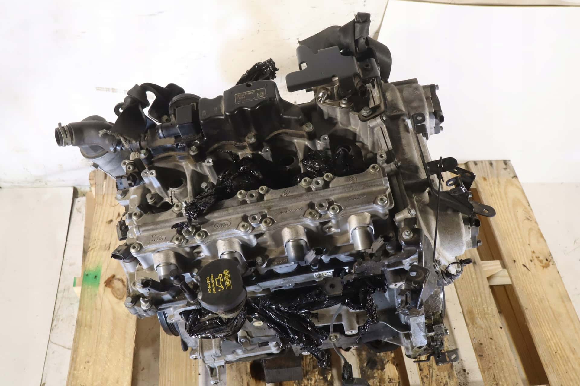 Moteur PT204(AJ20P4) vue 5