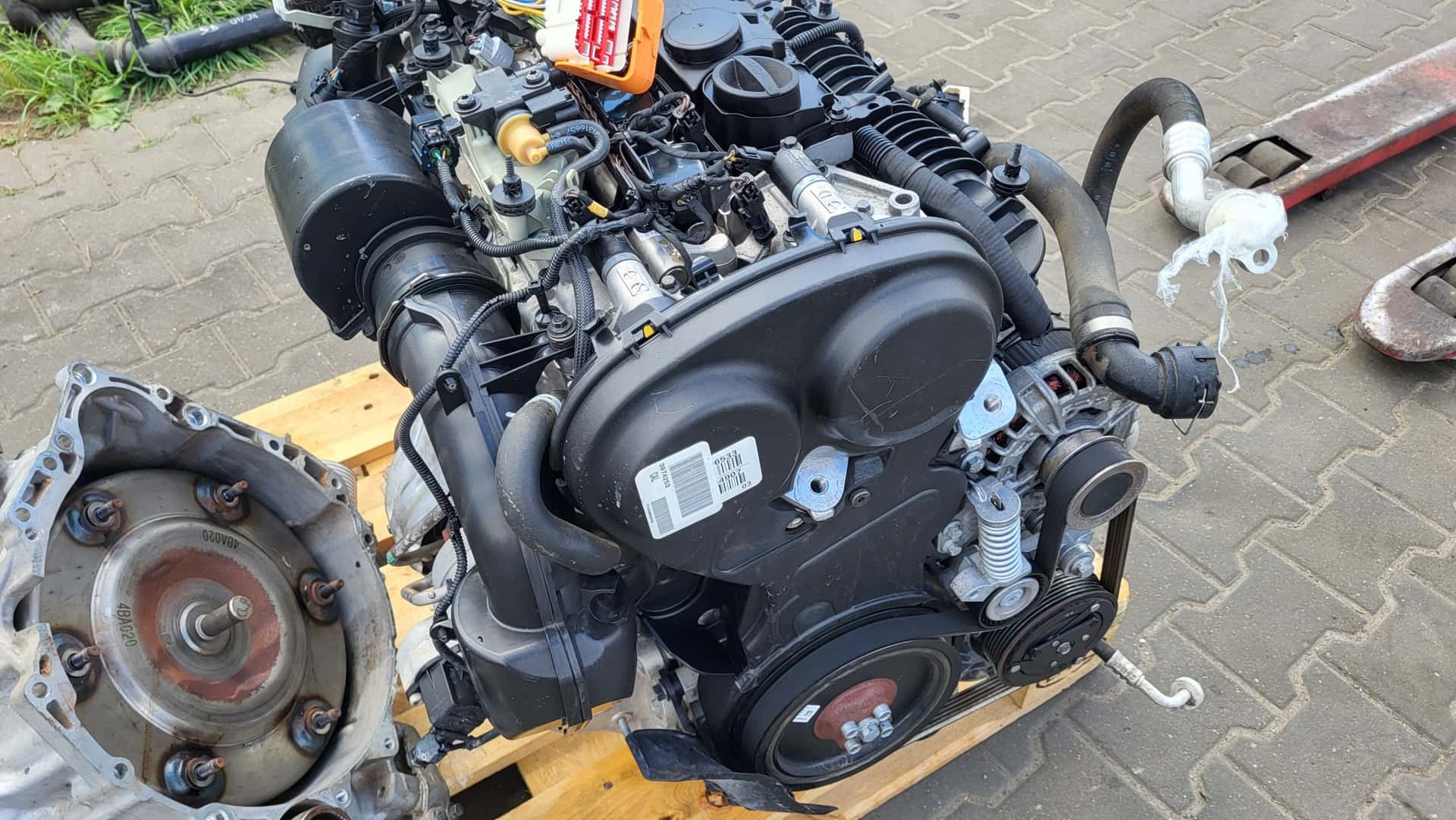 Moteur B 4204 T14 vue 6