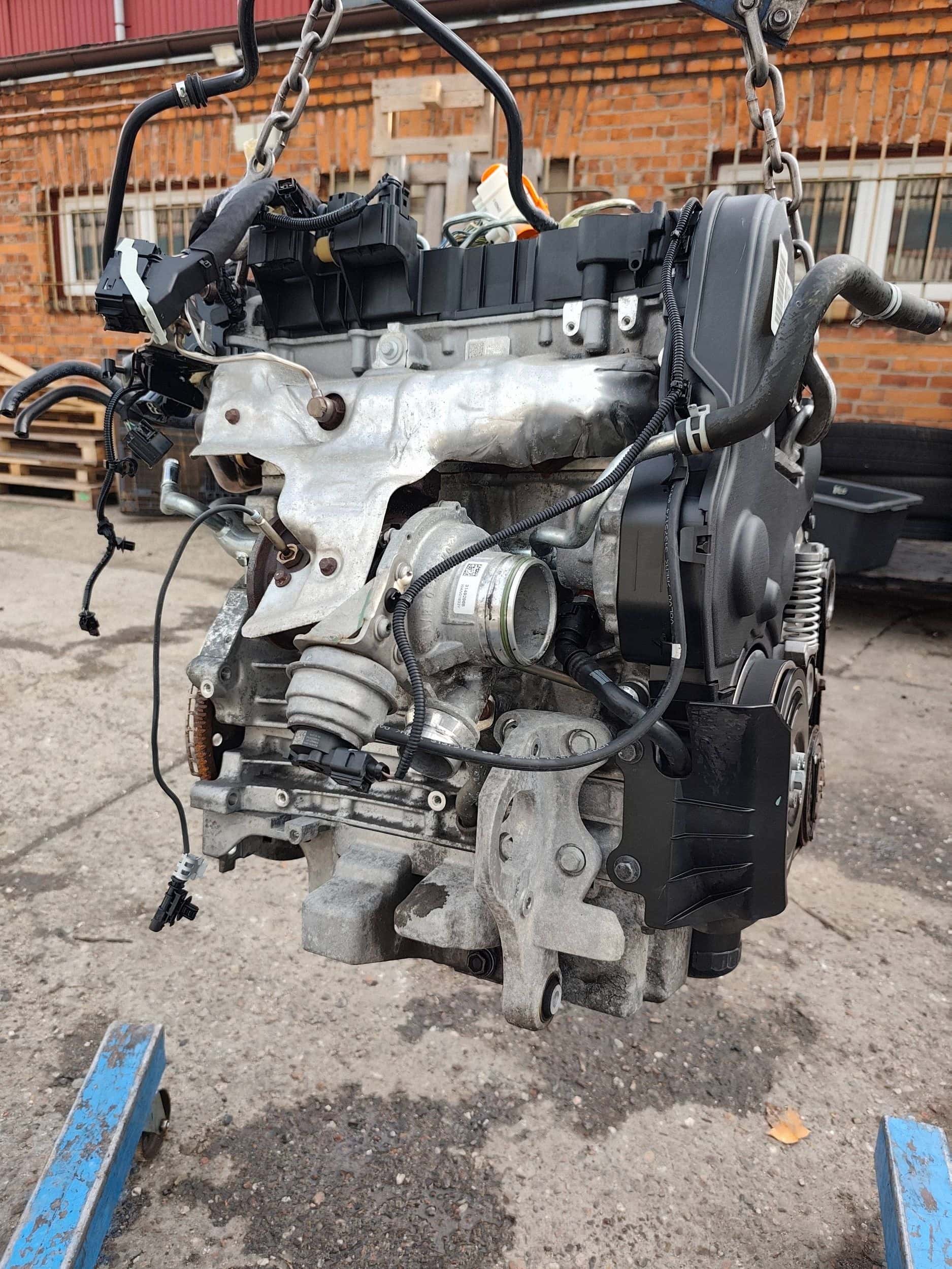 Moteur D 4204 T16 vue 4