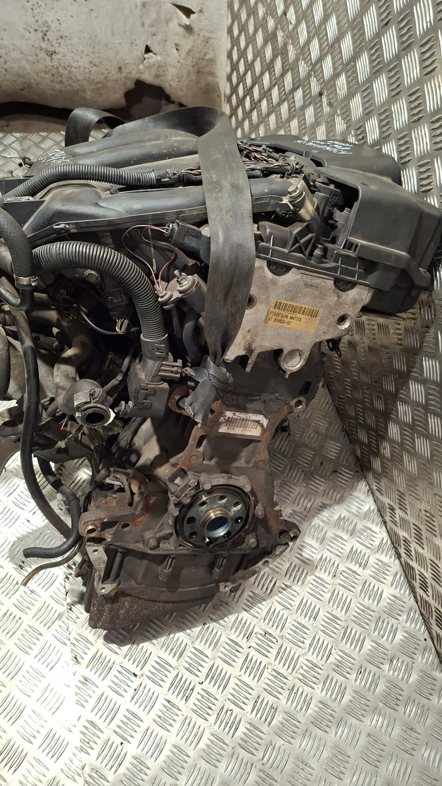Moteur M47 D20 (204D4) vue 6