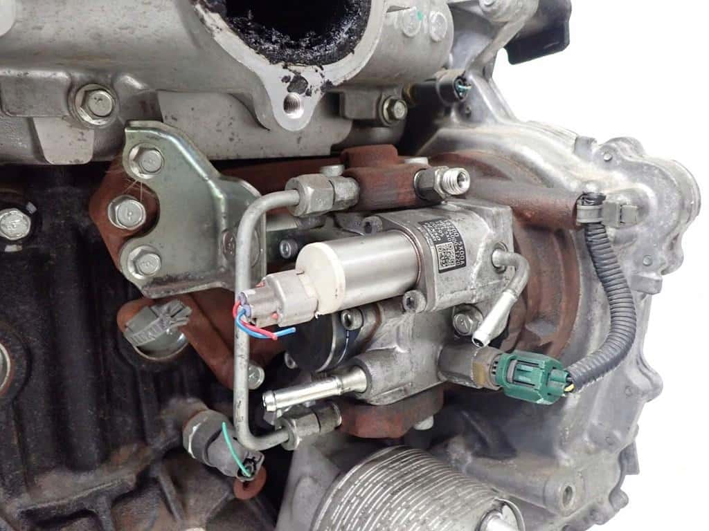 Moteur YD25DDTi vue 4