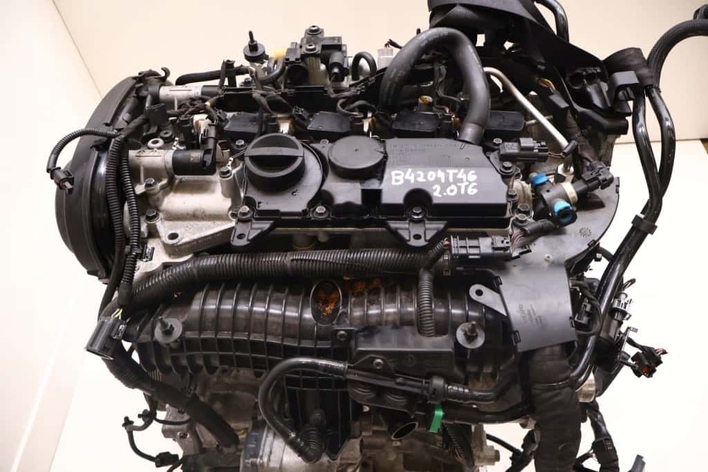 Moteur B 4204 T46 vue 5