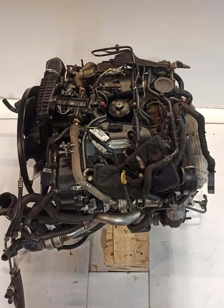 Moteur 276DT(TDV6) vue 4