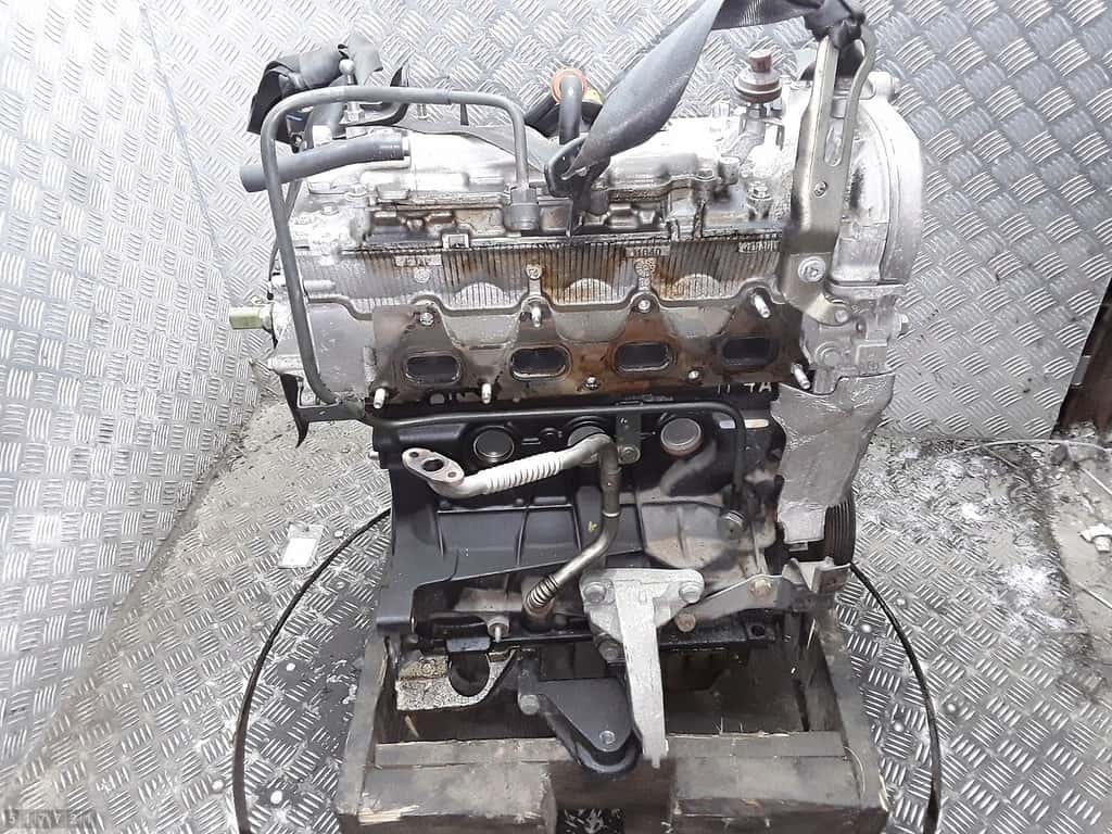 Moteur F4R 776 vue 3