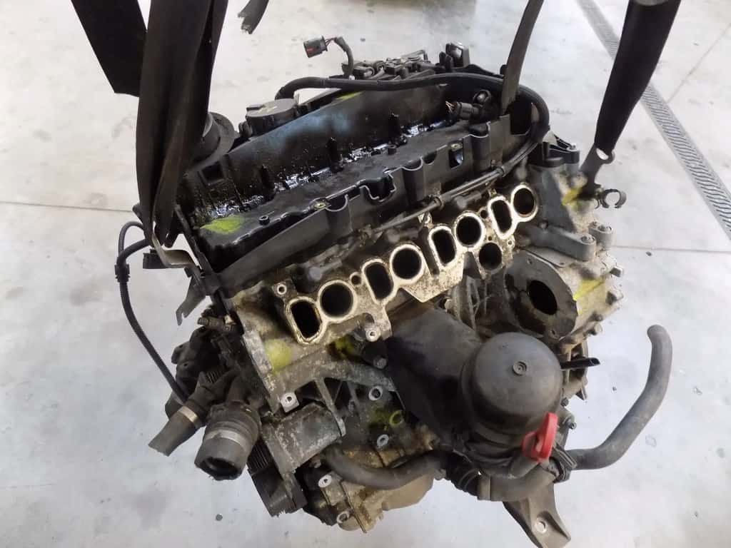 Moteur N47 D20 C vue 3