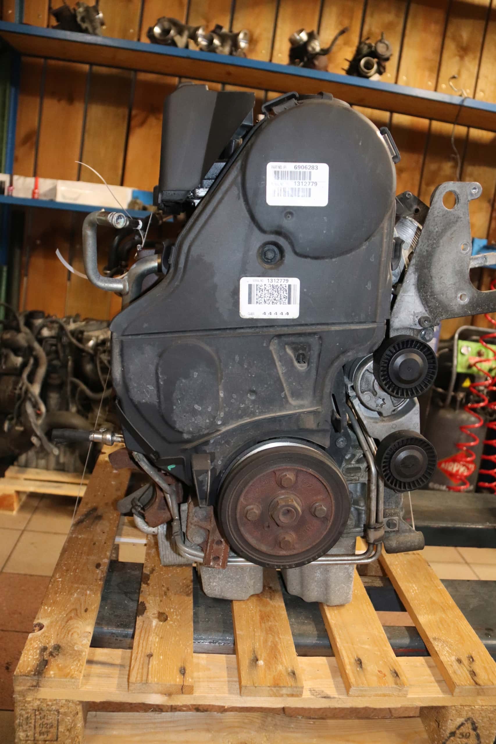 Moteur D 5244 T18 vue 3