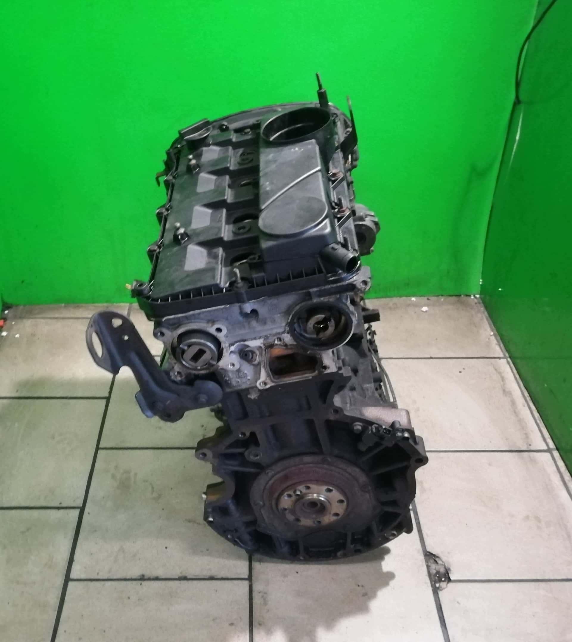Moteur 4HV (P22DTE) vue 4