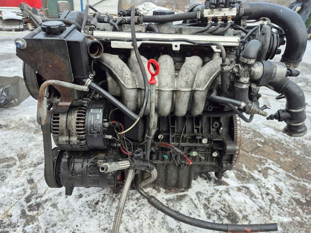 Moteur B 5254 S vue 2