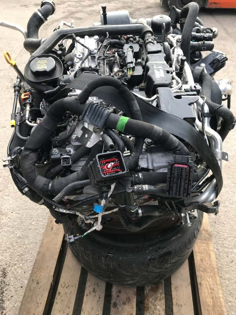 Moteur PT204(AJ20P4) vue 2