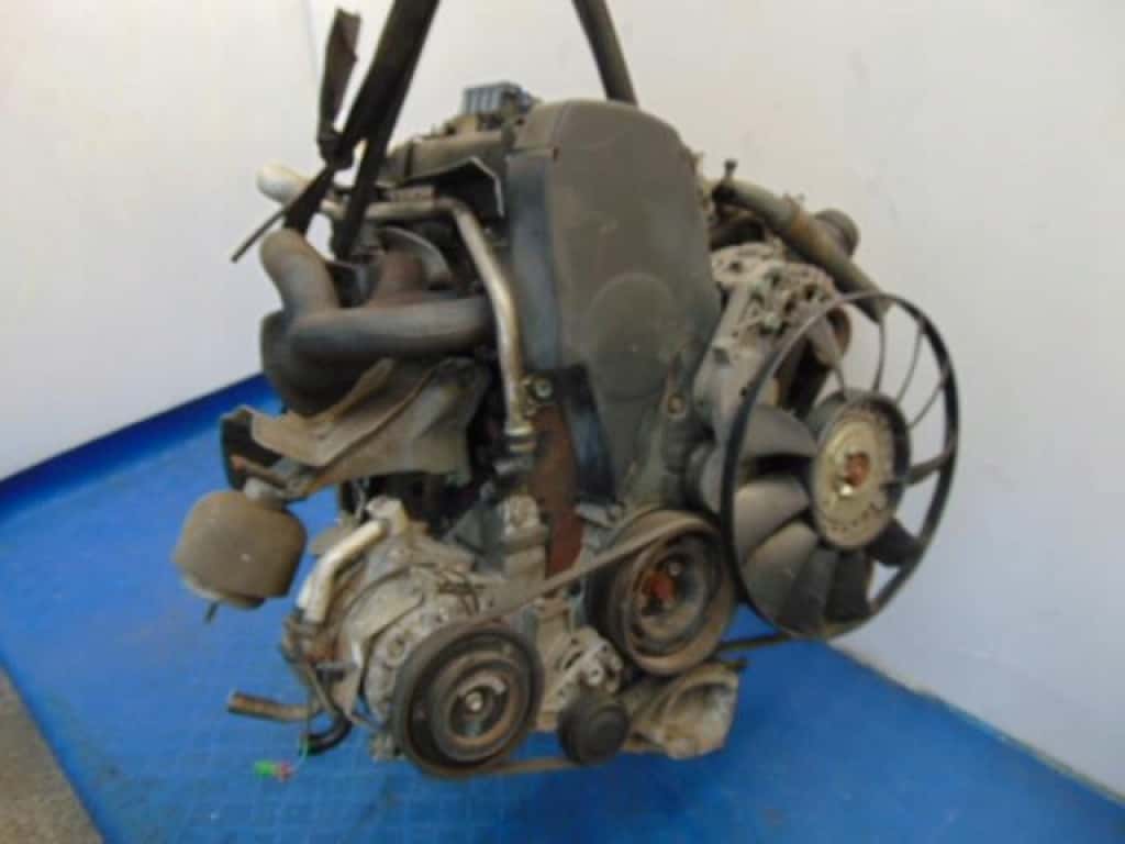 Moteur AZM vue 4