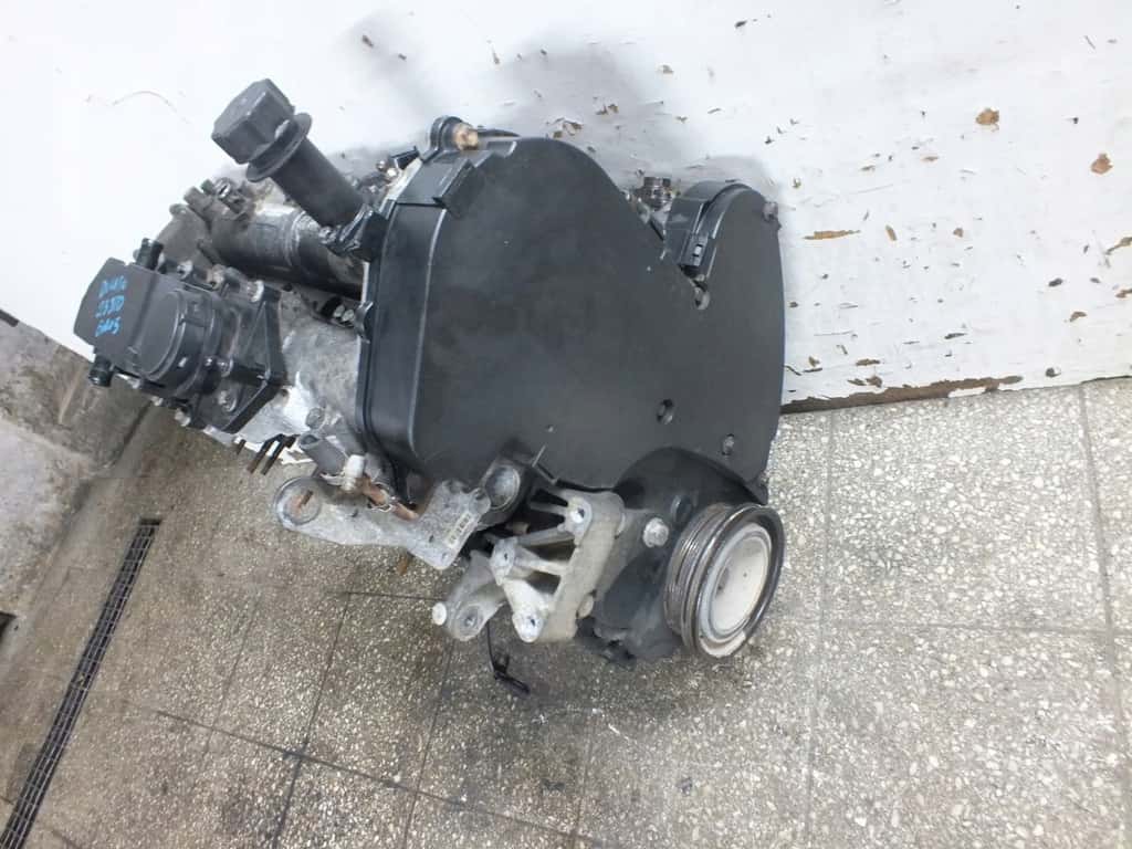 Moteur F1AE3481D vue 2