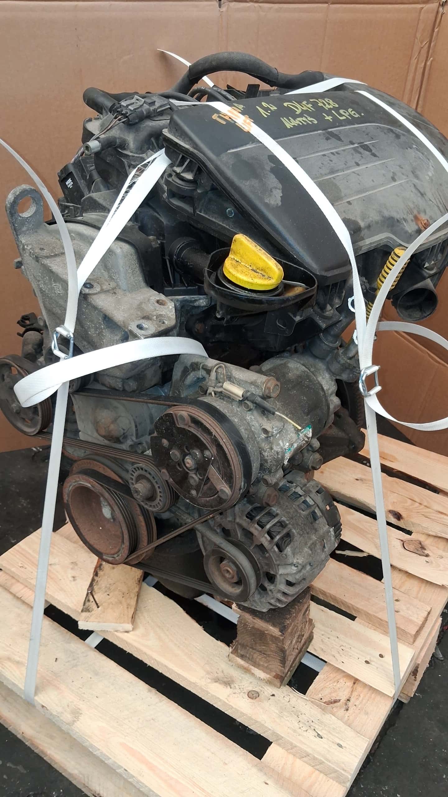 Moteur D4F 728 vue 3
