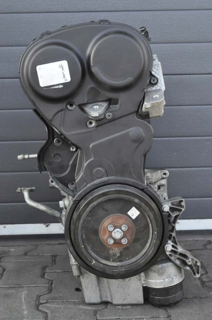 Moteur B 4204 T19 vue 4