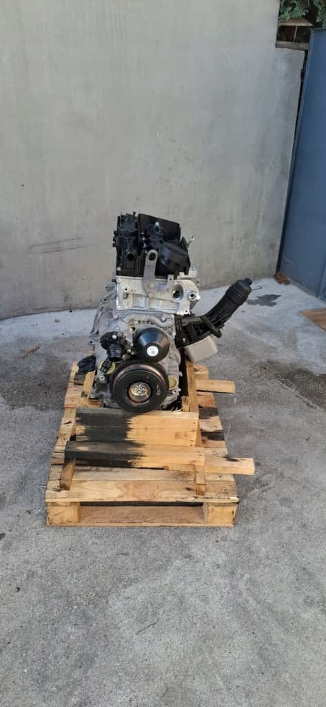 Moteur B47 D20 B vue 2