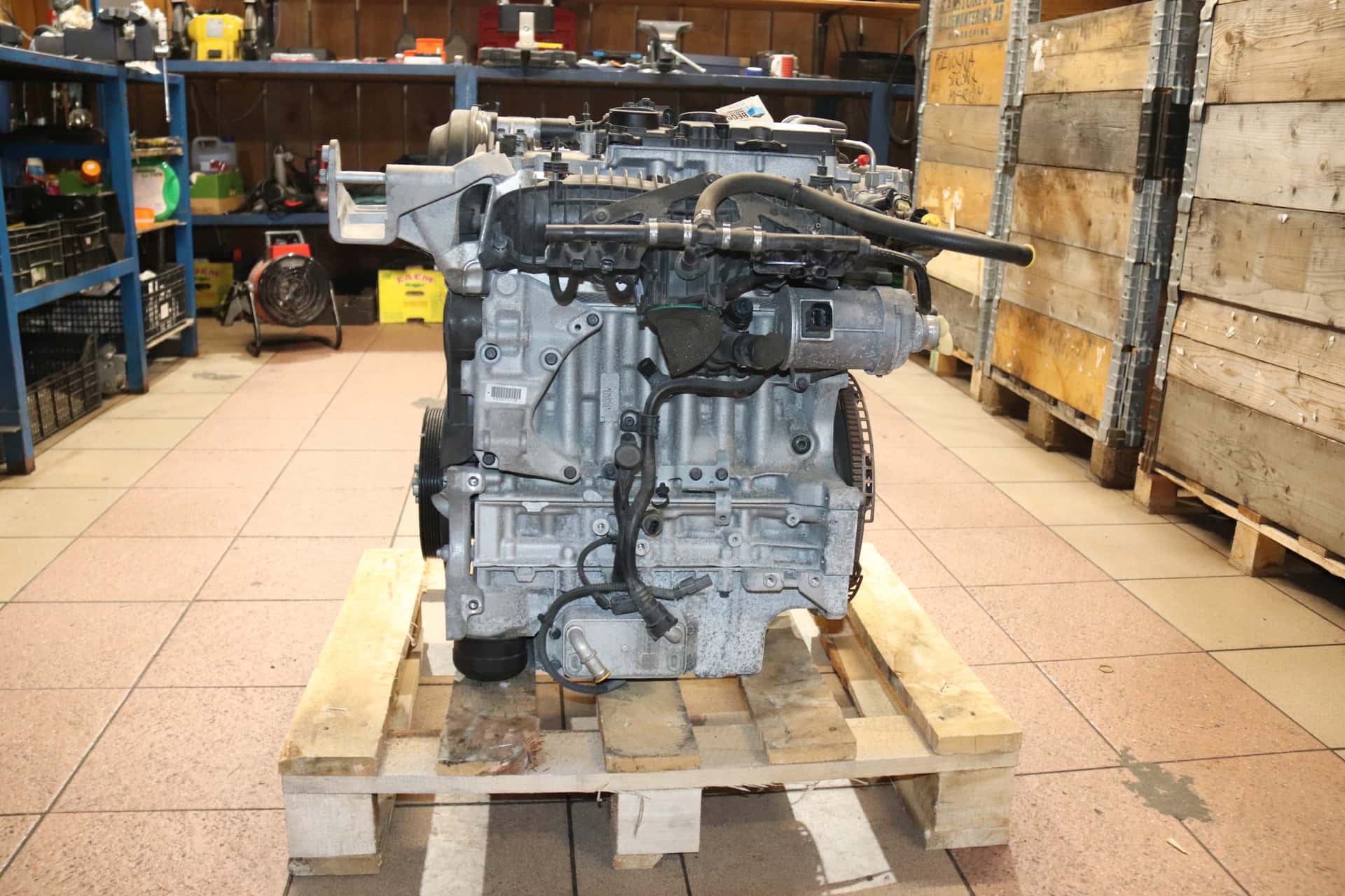 Moteur B 4204 T23 vue 4