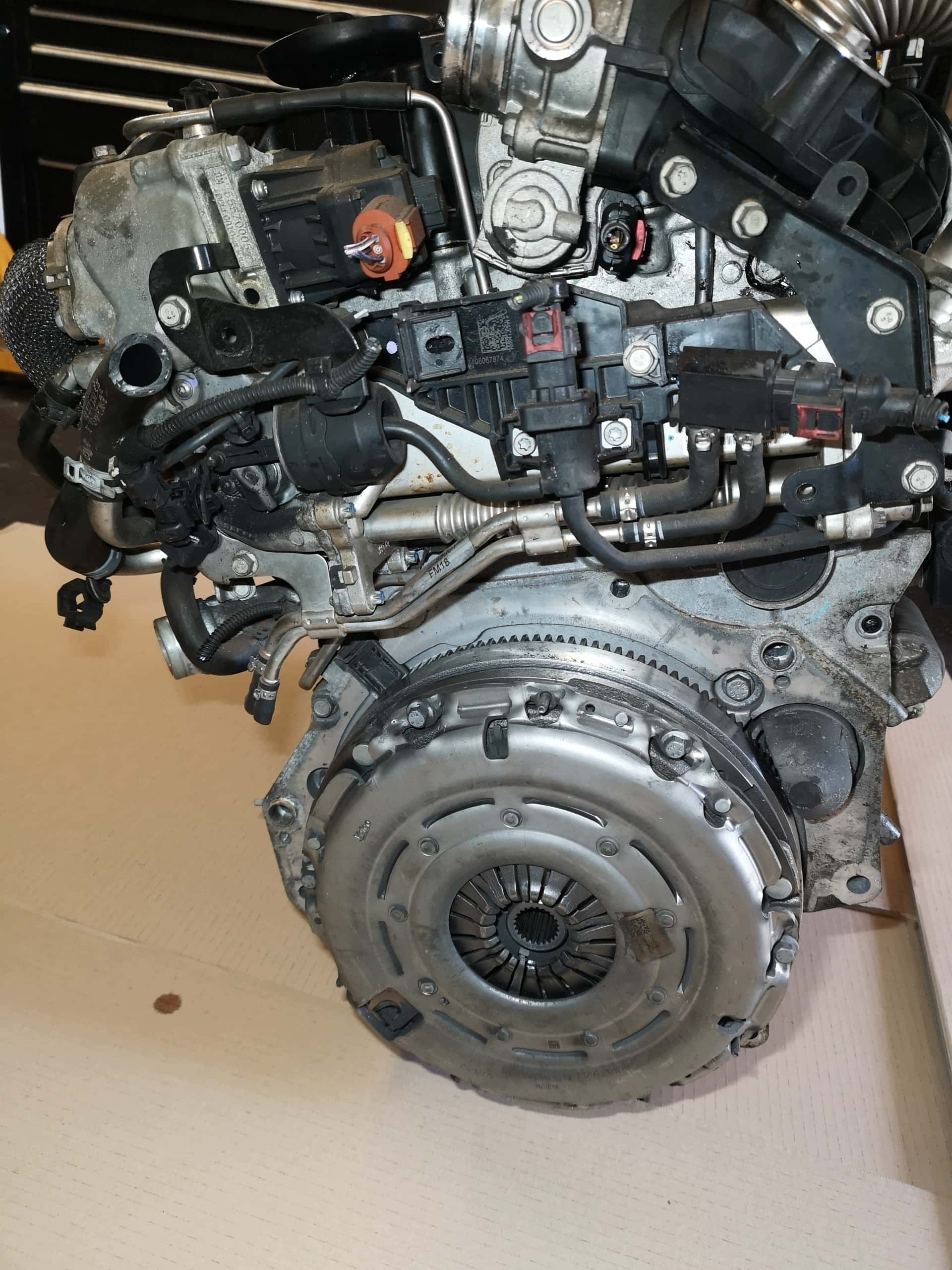 Moteur B 16 DTH vue 4